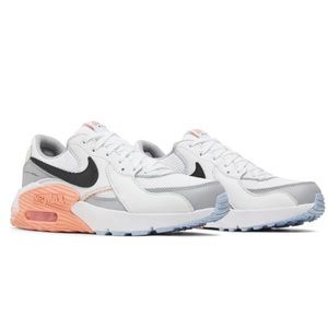 Nike AIR MAX EXCEE Women's Sneaker Size 10